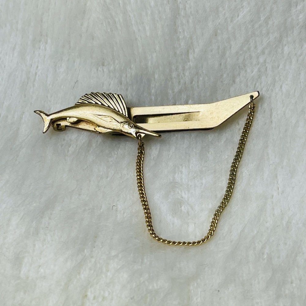 Vintage Anson sailfish gold tone tie bar